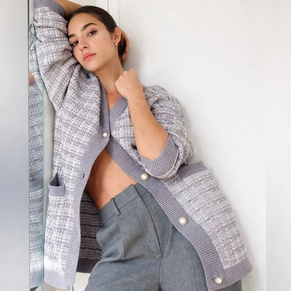 Aritzia Babaton Lacer Cardigan 100% Merino Wool Grey White Tweed Knit Size S - Picture 8 of 11